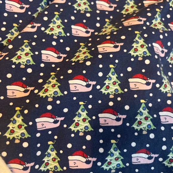 Vineyard Vines Men’s Navy Whale with Santa Hat Pajama Bottoms - Picture 5 of 5